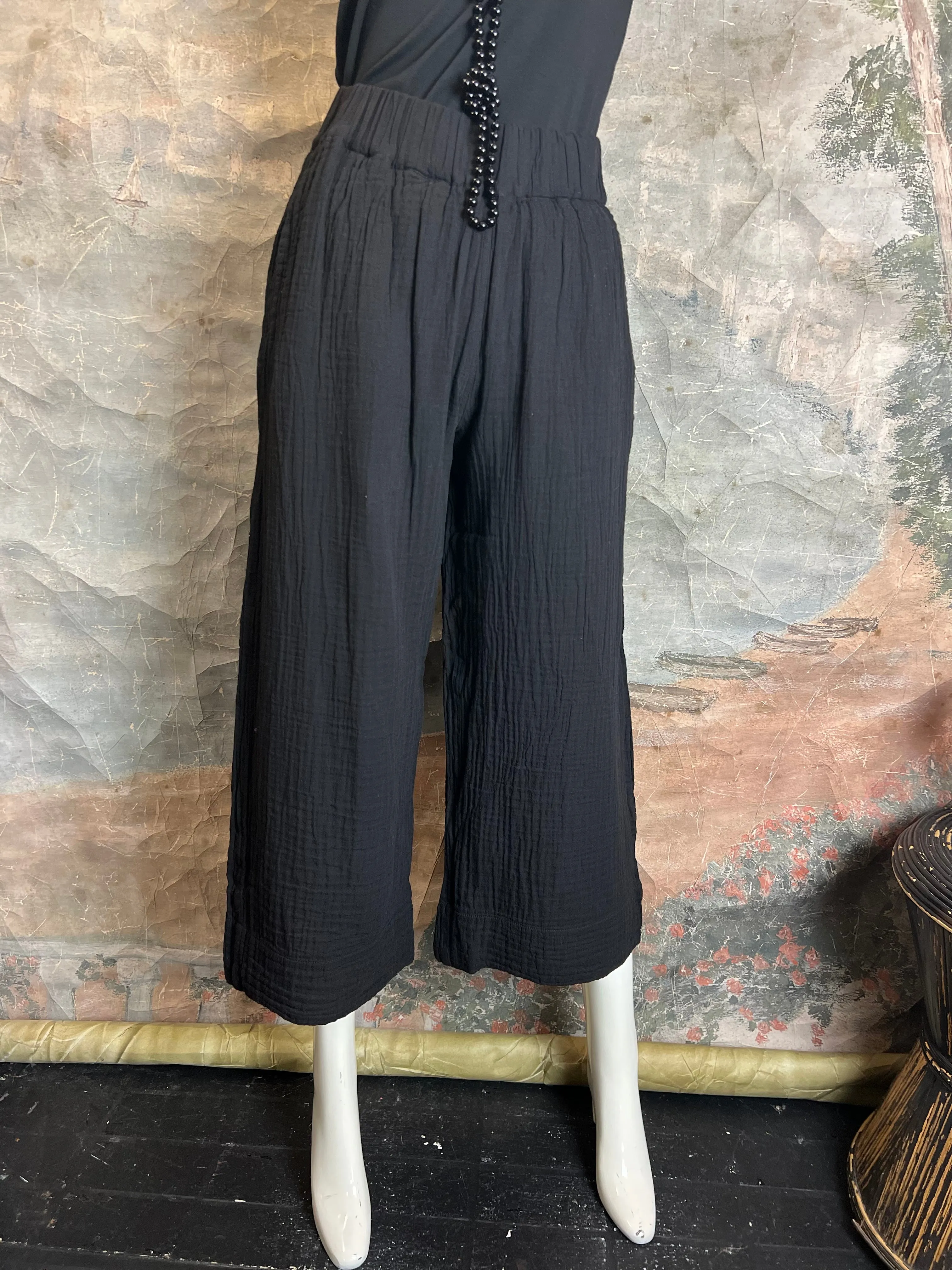 772 Reyana Pant-Black