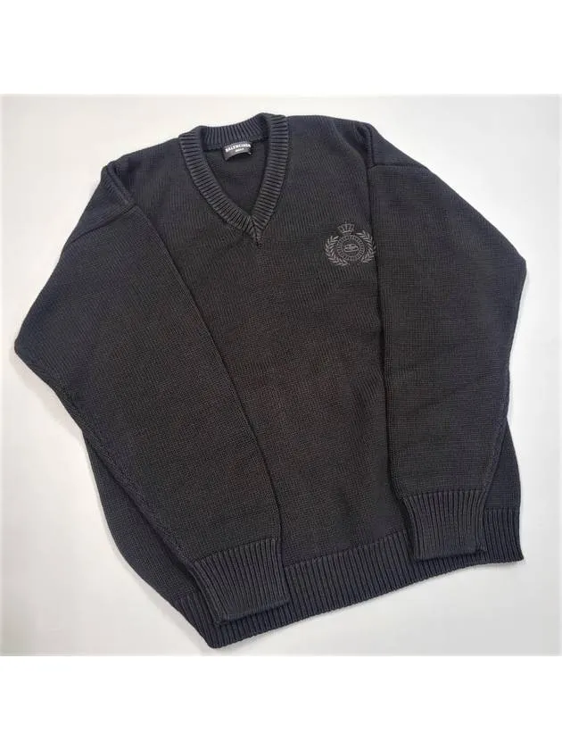 Balenciaga Men's Back Logo V-Neck Knit Top Black