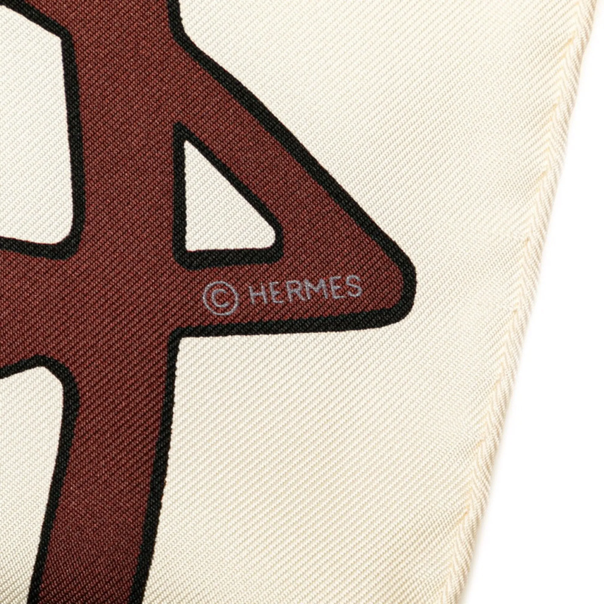 Herms Carr 90 Multicolour Silk Accessories